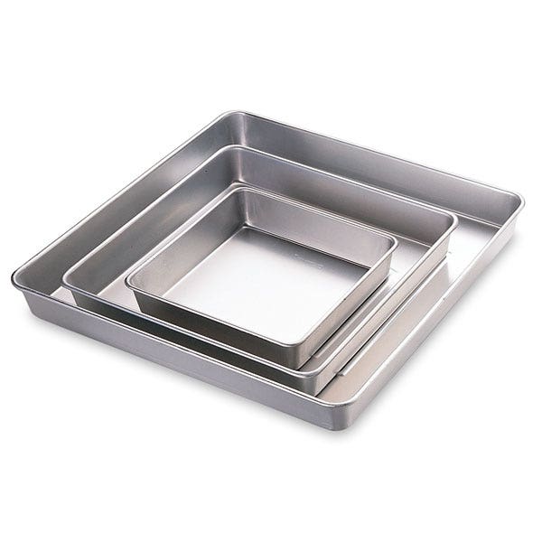 WA28914-Wilton® Performance Plus™ Square Cake Pan Set