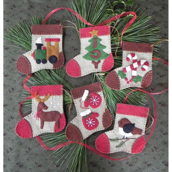 X0000WA30137-Ornament Sewing Kit