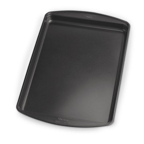 WA32717-Wilton® Perfect Results Bakeware - 17 in. x 11 in. Cookie Pan